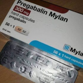MYLAN 300MG PREGRABLIN